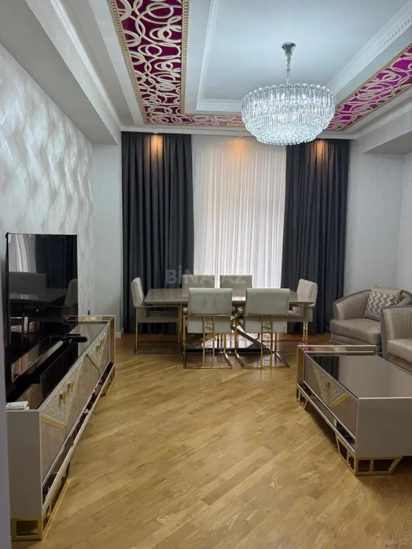 Kirayə verilir 3 otaqlı mənzil 125 m²