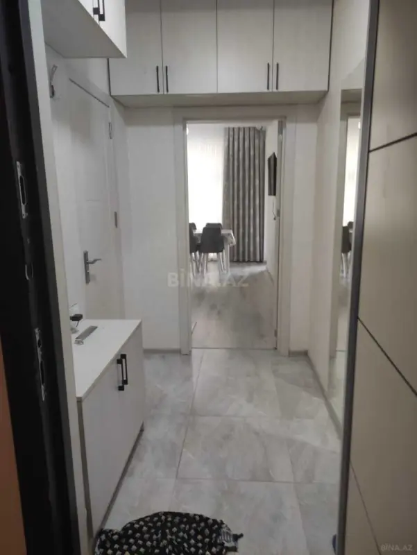 Kirayə verilir 2 otaqlı mənzil 50 m²