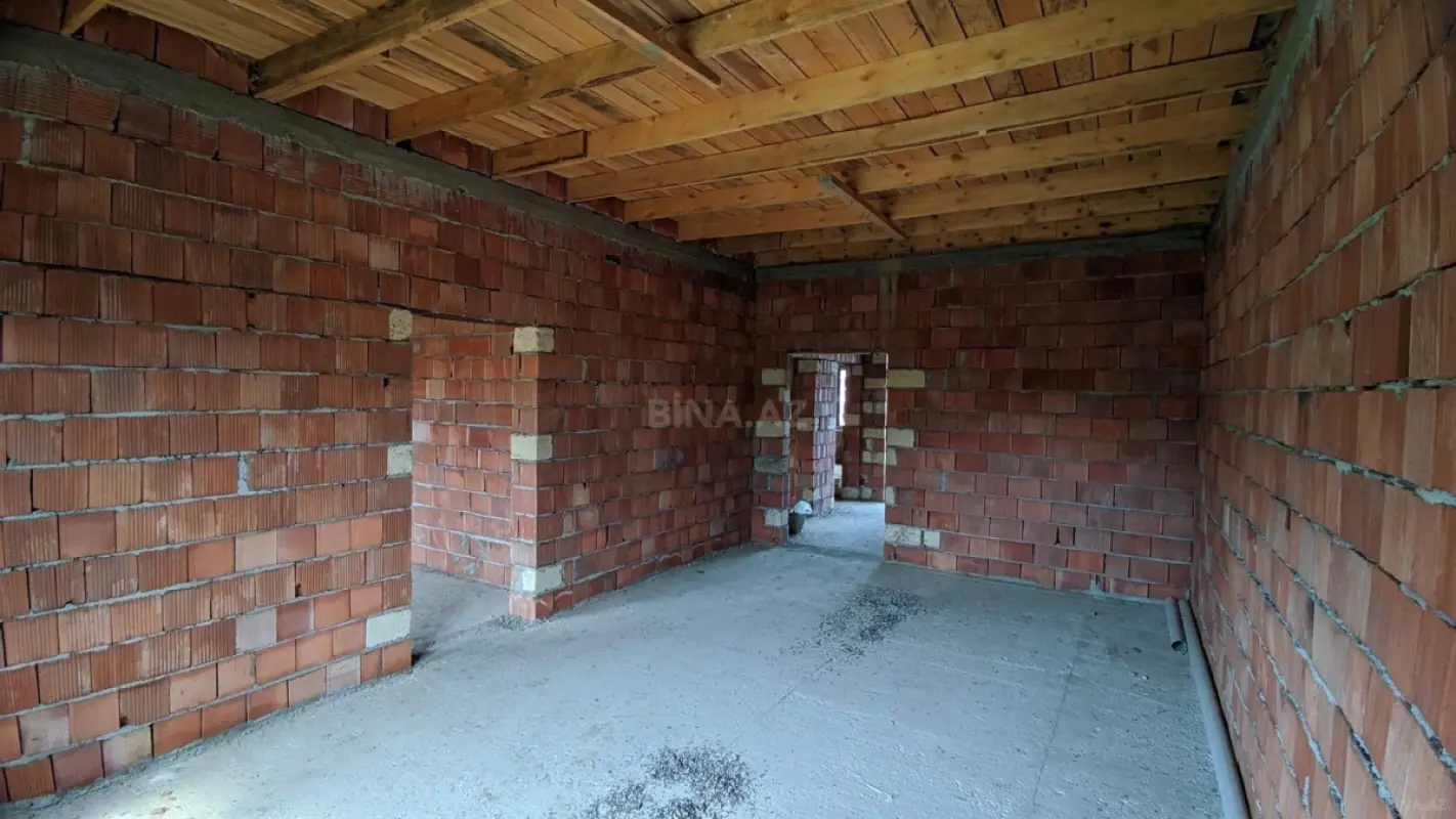 Satılır 4 otaqlı həyət evi 150 m²