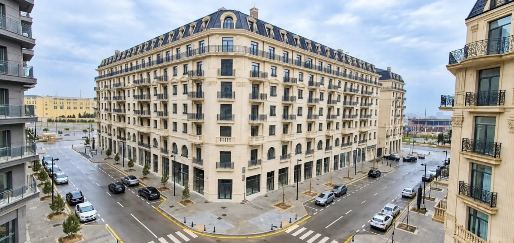 Satılır 4 otaqlı mənzil 214 m²