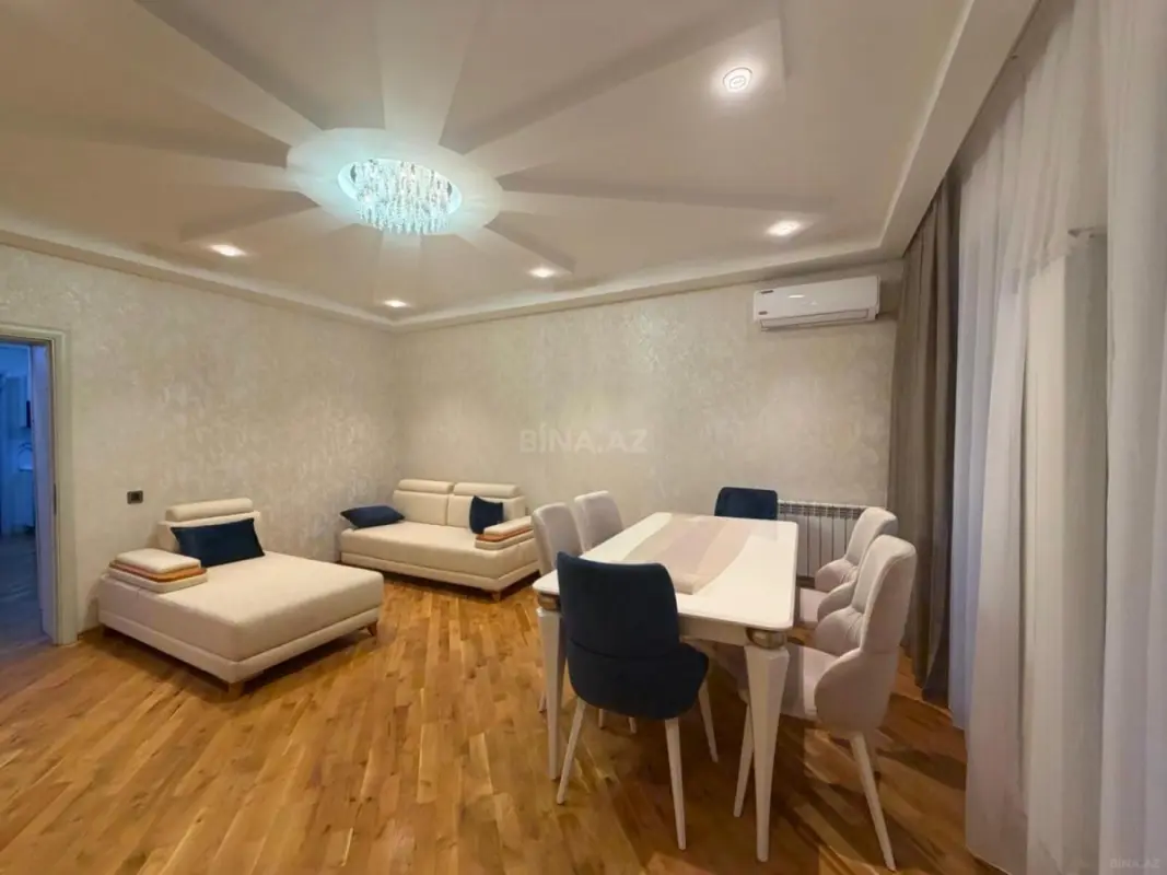 Kirayə verilir 2 otaqlı mənzil 80 m²