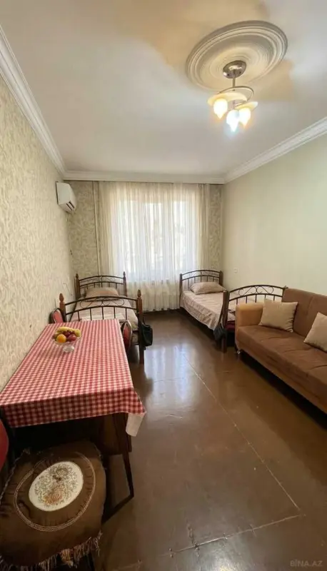 Satılır 3 otaqlı mənzil 70 m²