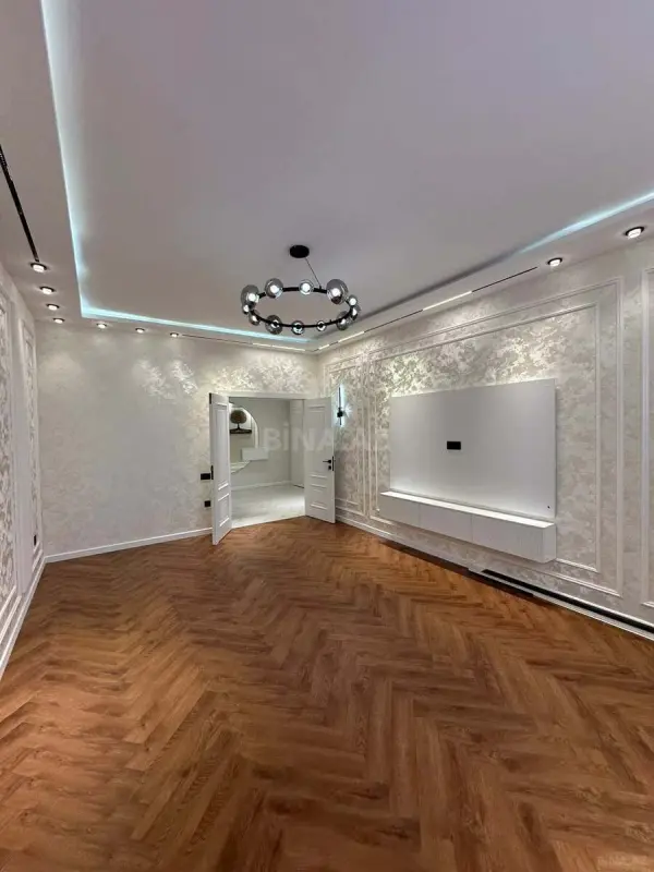Satılır 3 otaqlı mənzil 115 m²