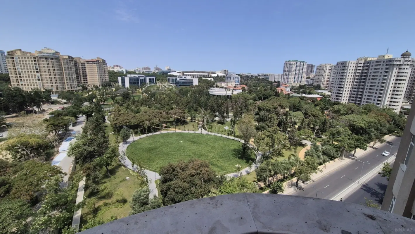 Kirayə verilir 3 otaqlı mənzil 157 m²