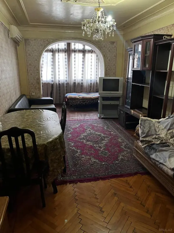 Kirayə verilir 2 otaqlı mənzil 30 m²