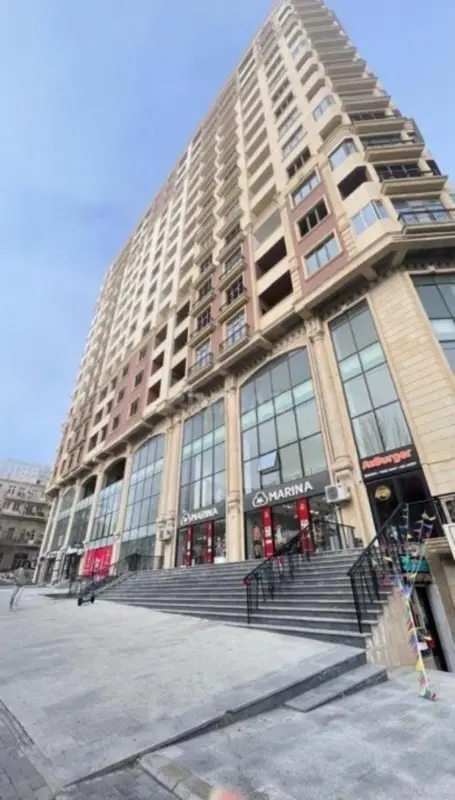 Satılır 2 otaqlı mənzil 58 m²