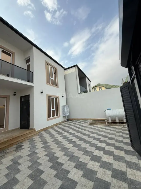 Satılır 4 otaqlı həyət evi 120 m²
