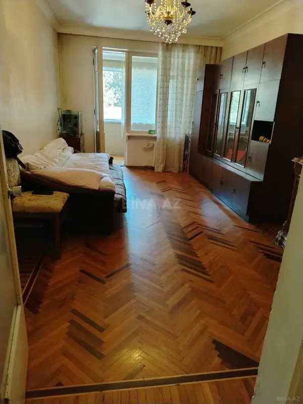 Satılır 3 otaqlı mənzil 87 m²