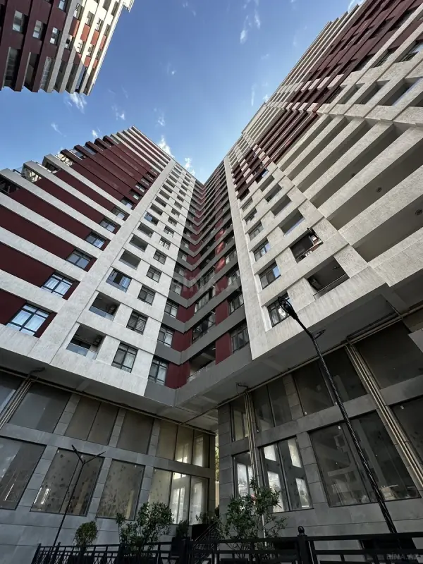 Satılır 3 otaqlı mənzil 80 m²