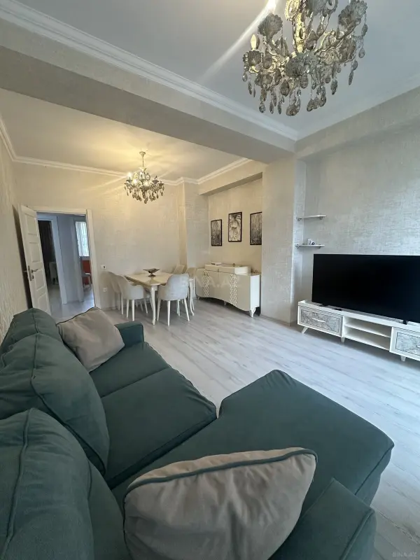Kirayə verilir 3 otaqlı mənzil 110 m²