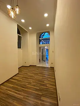 Kirayə verilir 1 otaqlı ofis 21 m² — Bakı 1 otaq 21.00 m²