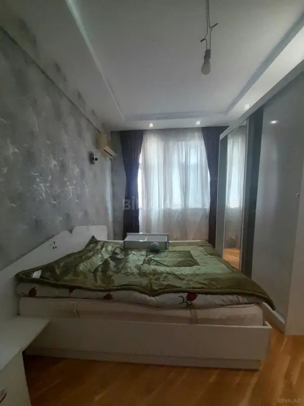 Kirayə verilir 2 otaqlı mənzil 79 m²