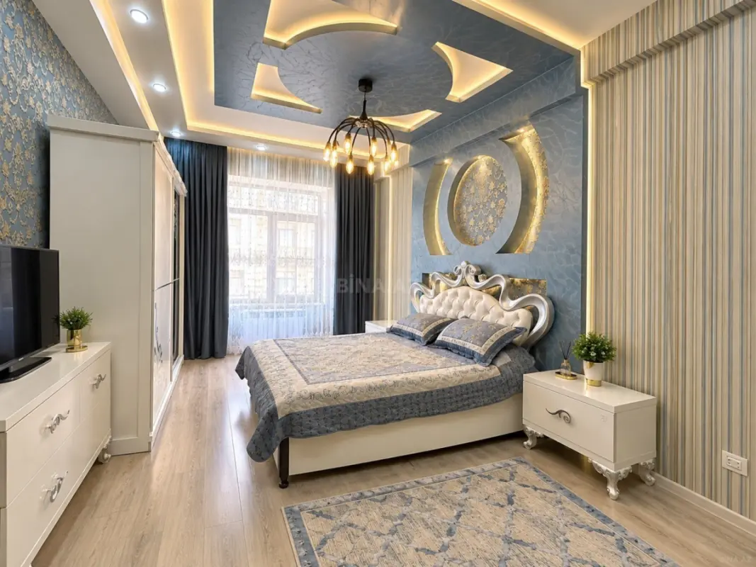 Kirayə verilir 2 otaqlı mənzil 100 m²