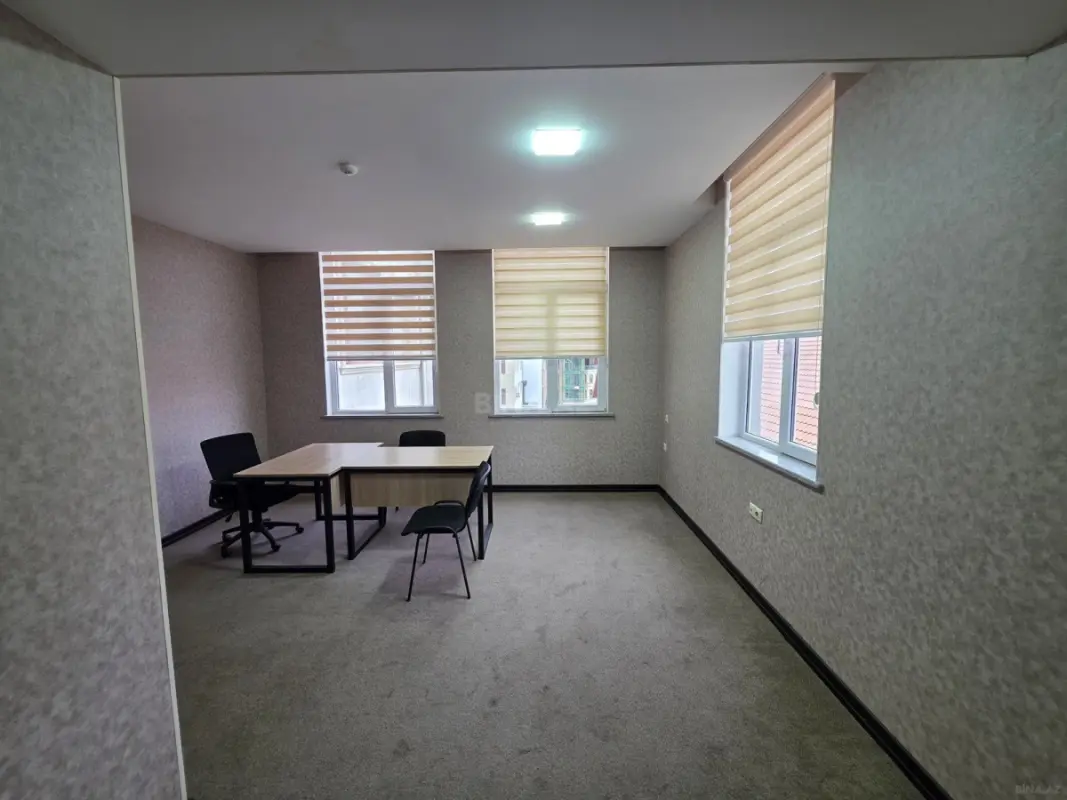 Kirayə verilir 1 otaqlı ofis 30 m²