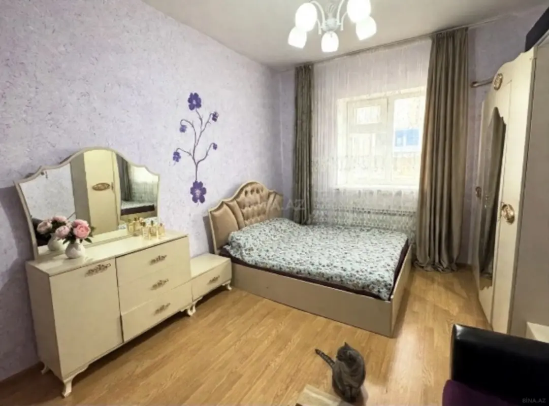 Satılır 1 otaqlı mənzil 40 m²