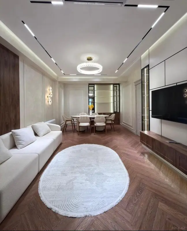 Kirayə verilir 3 otaqlı mənzil 140 m²