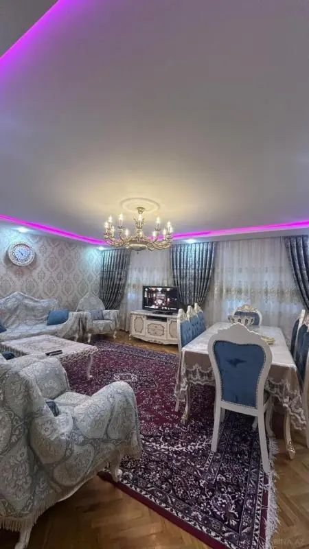 Satılır 5 otaqlı mənzil 125 m²