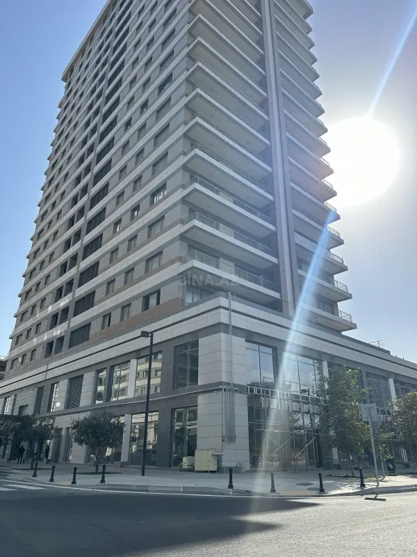 Satılır 3 otaqlı mənzil 120 m²