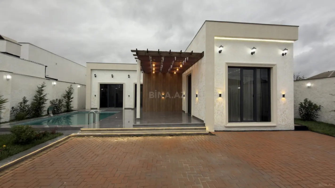 Satılır 4 otaqlı həyət evi 180 m²
