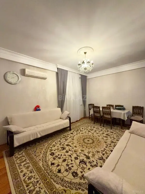 Satılır 2 otaqlı mənzil 62 m²
