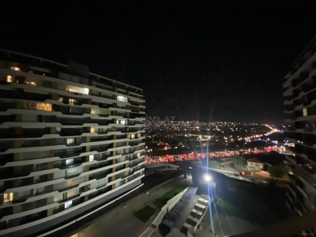 Kirayə verilir 2 otaqlı mənzil 75 m²
