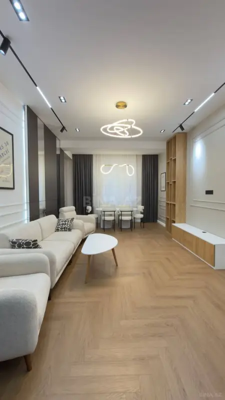 Satılır 3 otaqlı mənzil 92 m²
