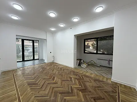 Kirayə verilir obyekt 85 m² — Bakı, 8-ci mikrorayon 85.00 m²