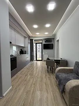 Kirayə verilir 2 otaqlı mənzil 70 m² — Bakı, Nərimanov 2 otaq 70.00 m²