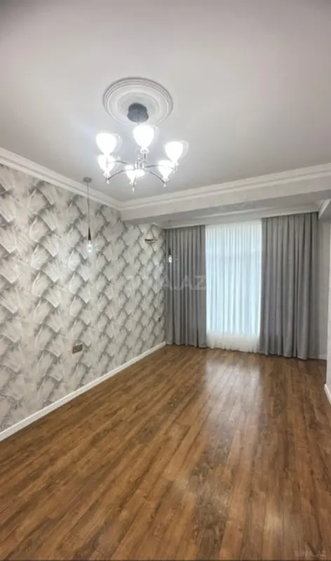 Satılır 3 otaqlı mənzil 100 m²