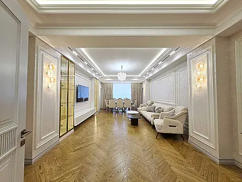 Satılır 4 otaqlı mənzil 233 m² — Bakı 4 otaq 233.00 m²