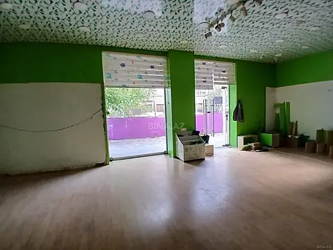 Kirayə verilir obyekt 100 m² — Bakı, Sahil qəs. 100.00 m²