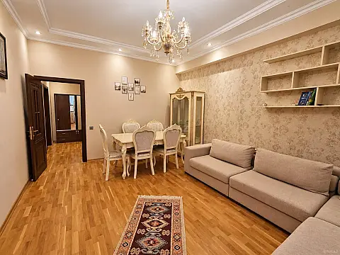 Kirayə verilir 3 otaqlı mənzil 85 m² — Bakı 3 otaq 85.00 m²