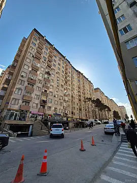 Satılır 3 otaqlı mənzil 60 m² — Xırdalan 3 otaq 60.00 m²