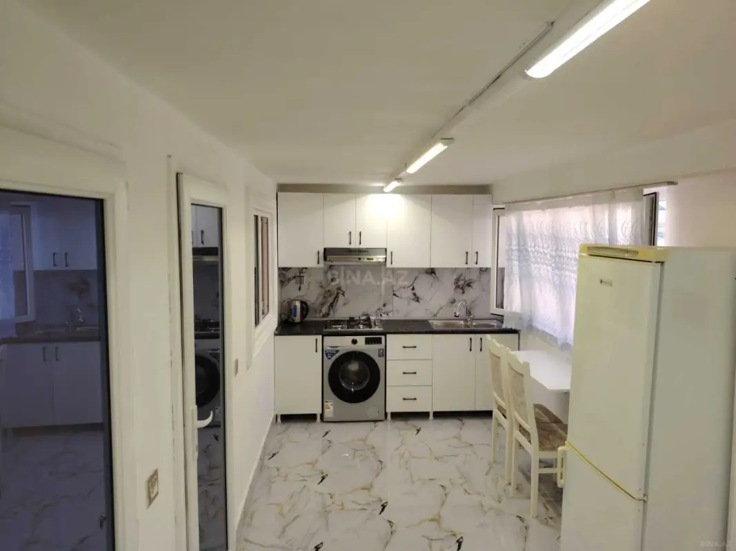 Kirayə verilir 3 otaqlı mənzil 76 m²