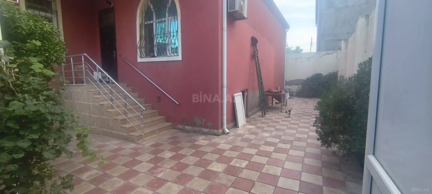 Satılır 4 otaqlı həyət evi 100 m²
