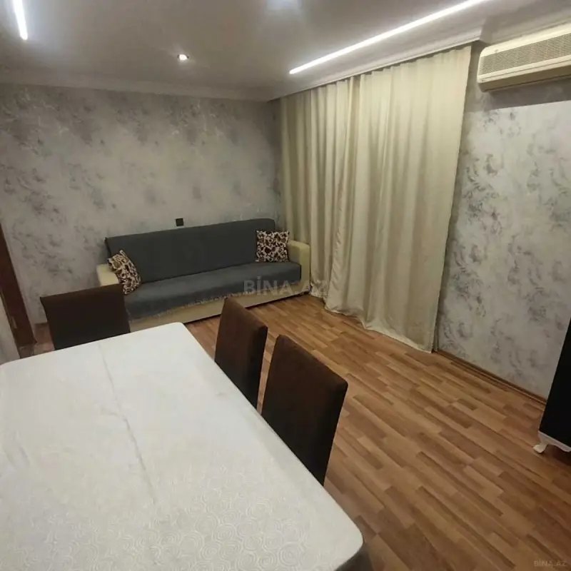 Kirayə verilir 2 otaqlı mənzil 40 m²