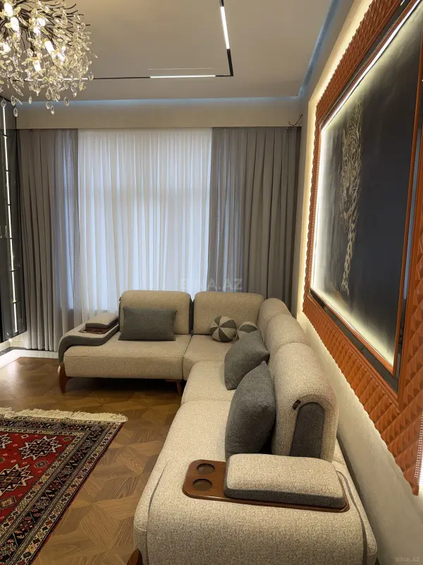 Satılır 2 otaqlı mənzil 84 m²