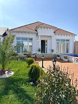 Satılır 5 otaqlı həyət evi 200 m² — Bakı, Mərdəkan 5 otaq 200.00 m²