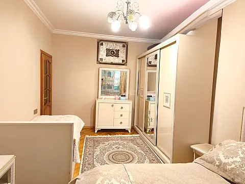 Satılır 3 otaqlı mənzil 90 m² — Bakı, Əhmədli 3 otaq 90.00 m²