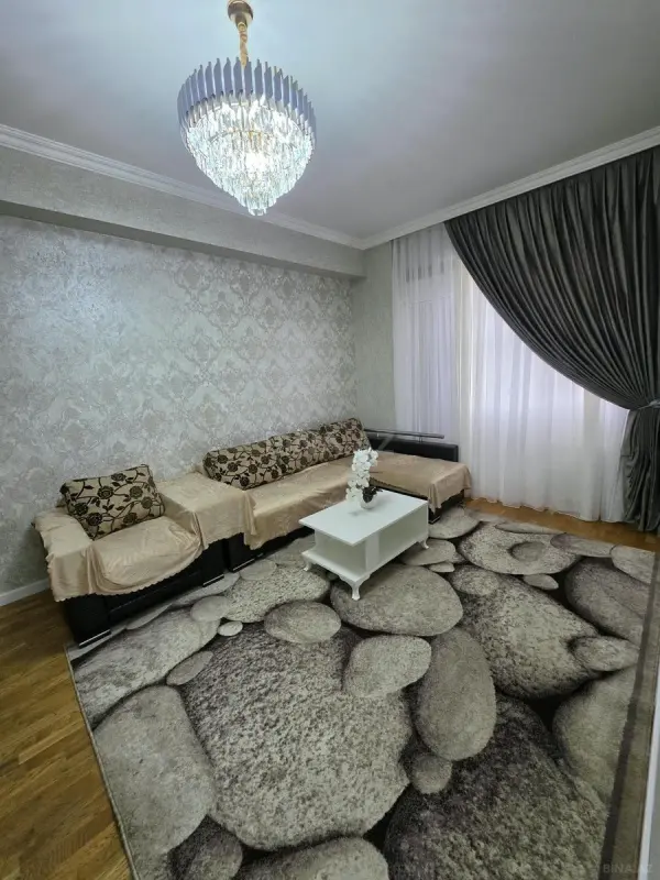 Satılır 2 otaqlı mənzil 56 m²