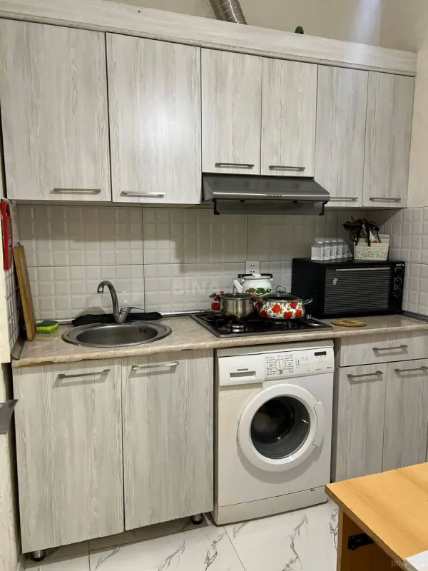 Kirayə verilir 2 otaqlı mənzil 50 m²