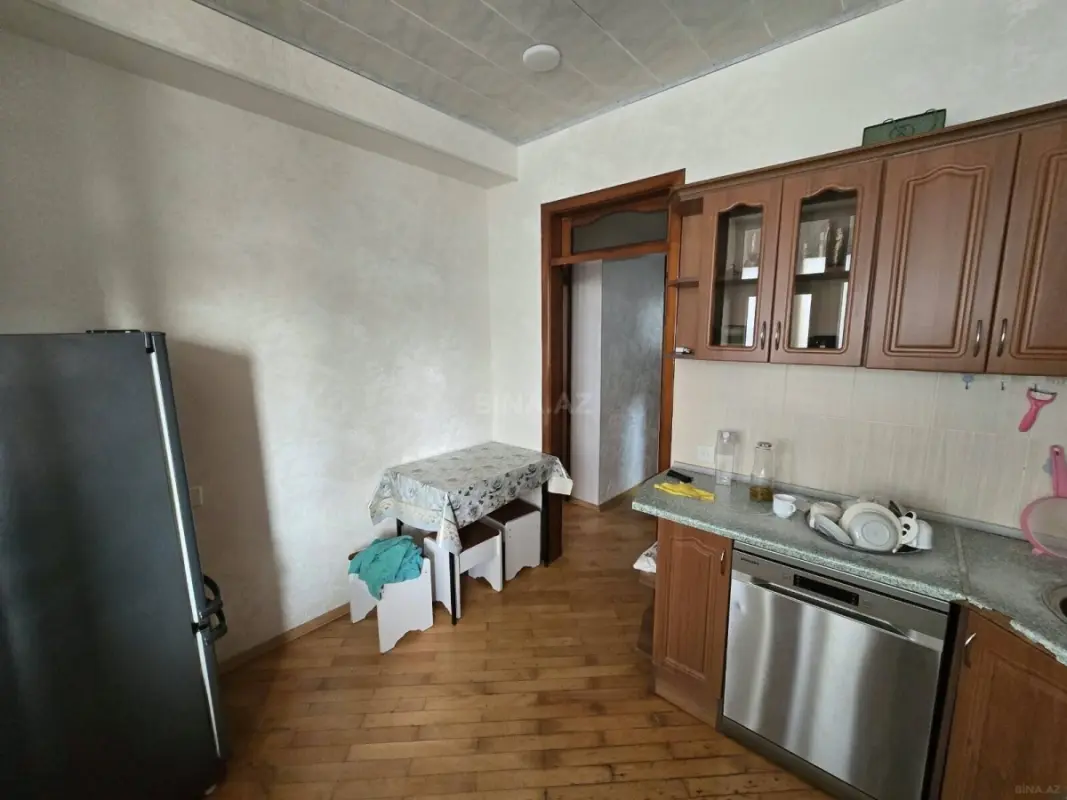 Kirayə verilir 3 otaqlı mənzil 108 m²