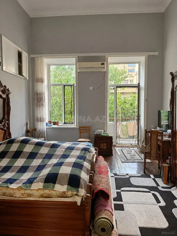 Satılır 2 otaqlı mənzil 47 m²
