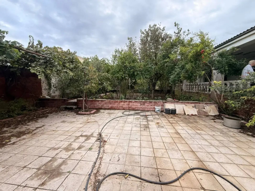 Satılır torpaq sahəsi 10 m²
