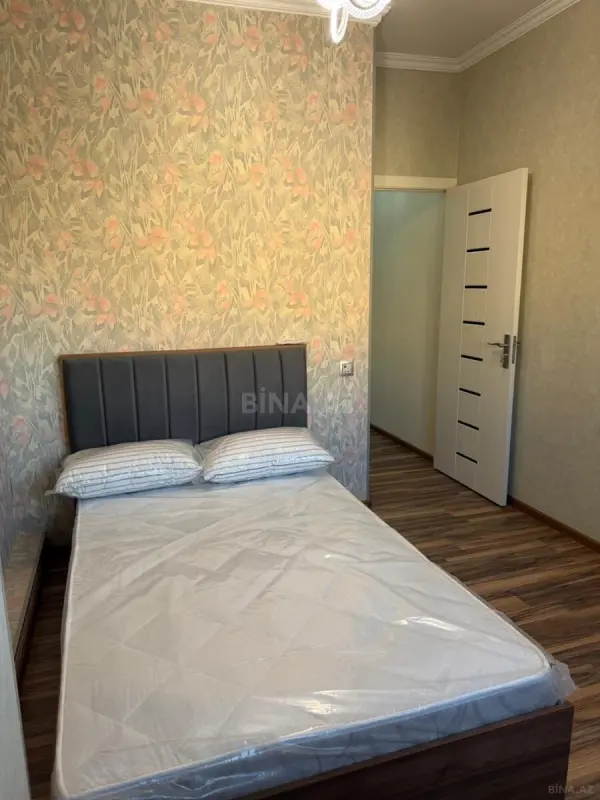 Kirayə verilir 2 otaqlı mənzil 79 m²