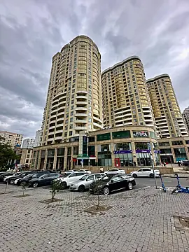Kirayə verilir 4 otaqlı ofis 220 m² — Bakı, Nizami 4 otaq 220.00 m²