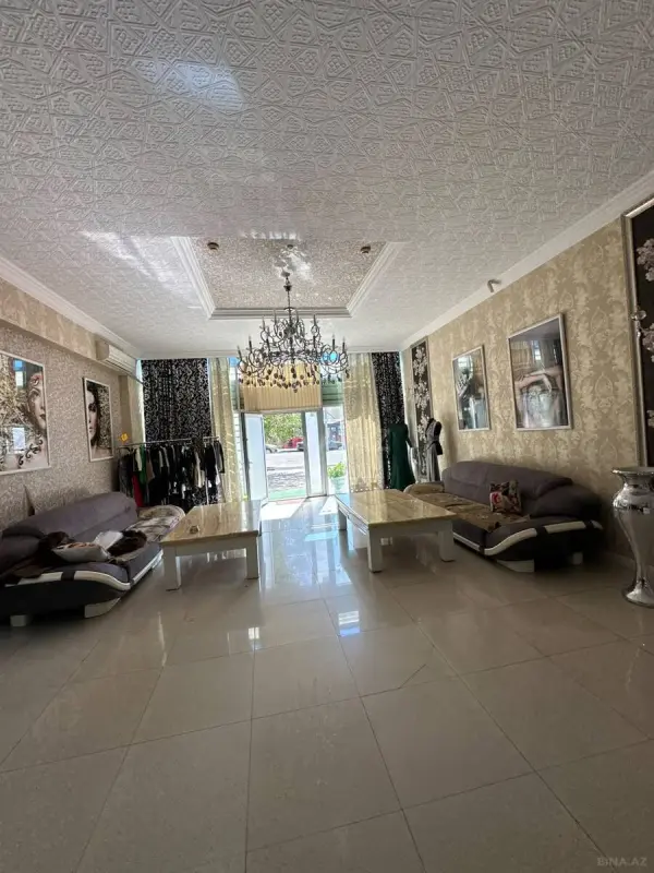 Kirayə verilir obyekt 200 m²
