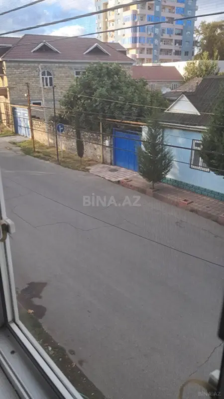 Satılır 3 otaqlı mənzil 105 m²