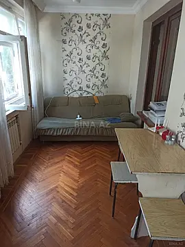 Kirayə verilir 4 otaqlı mənzil 90 m² — Bakı, Nəsimi 4 otaq 90.00 m²