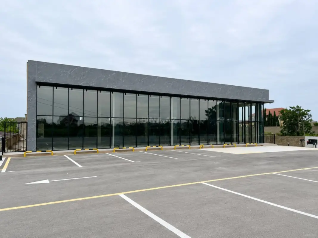 Kirayə verilir obyekt 700 m²